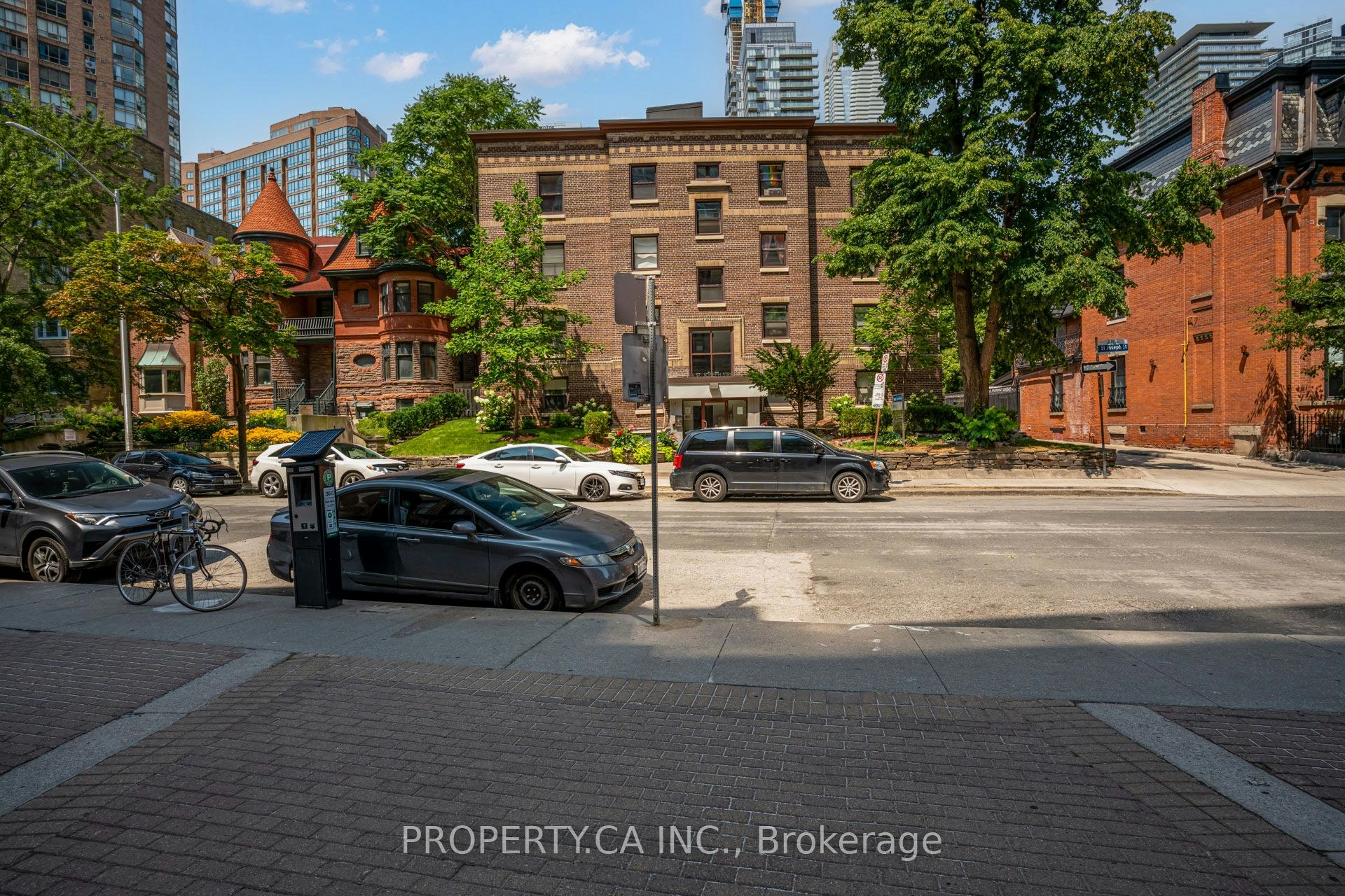 103-11 St. Joseph Street, Toronto, ON, M4Y 3G4 - 6