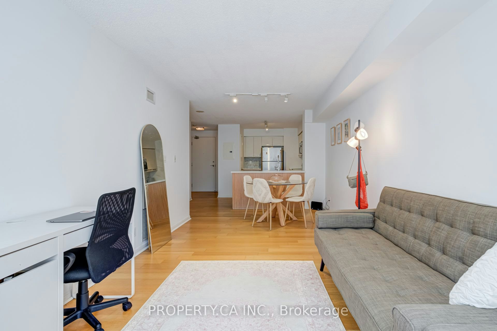 103-11 St. Joseph Street, Toronto, ON, M4Y 3G4 - 22