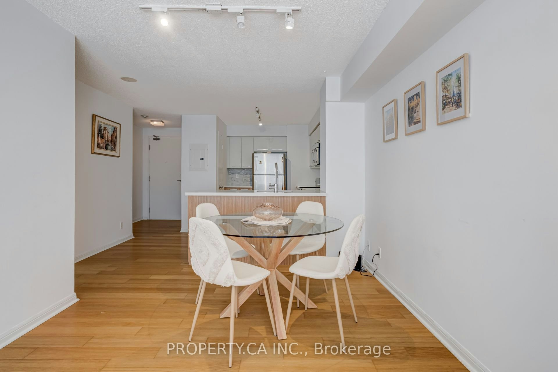 103-11 St. Joseph Street, Toronto, ON, M4Y 3G4 - 18
