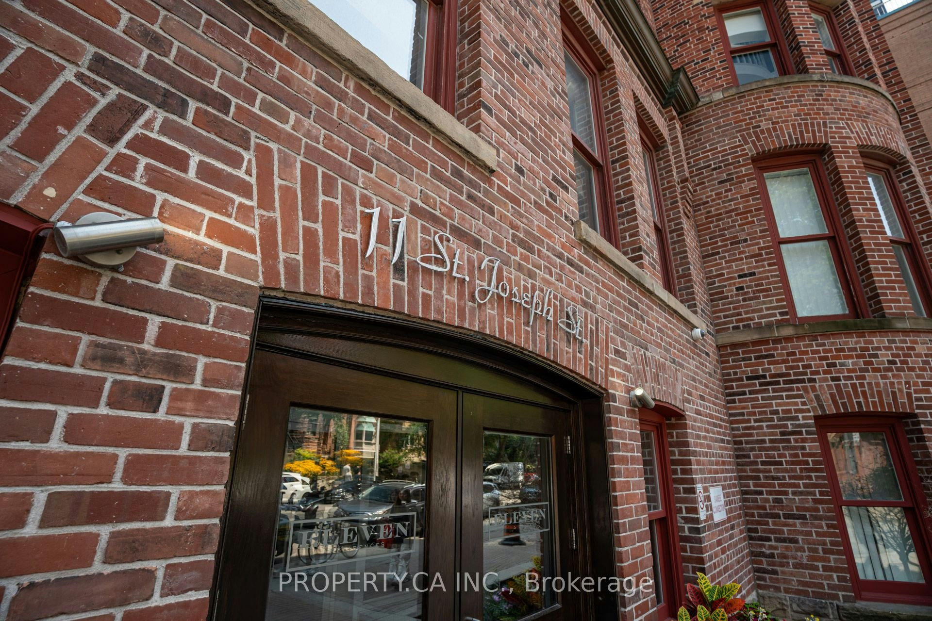 103-11 St. Joseph Street, Toronto, ON, M4Y 3G4 - 5