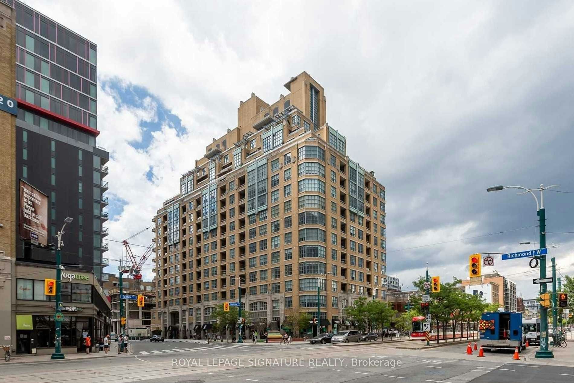 511-438 Richmond Street W, Toronto, ON, M5V 3S6
