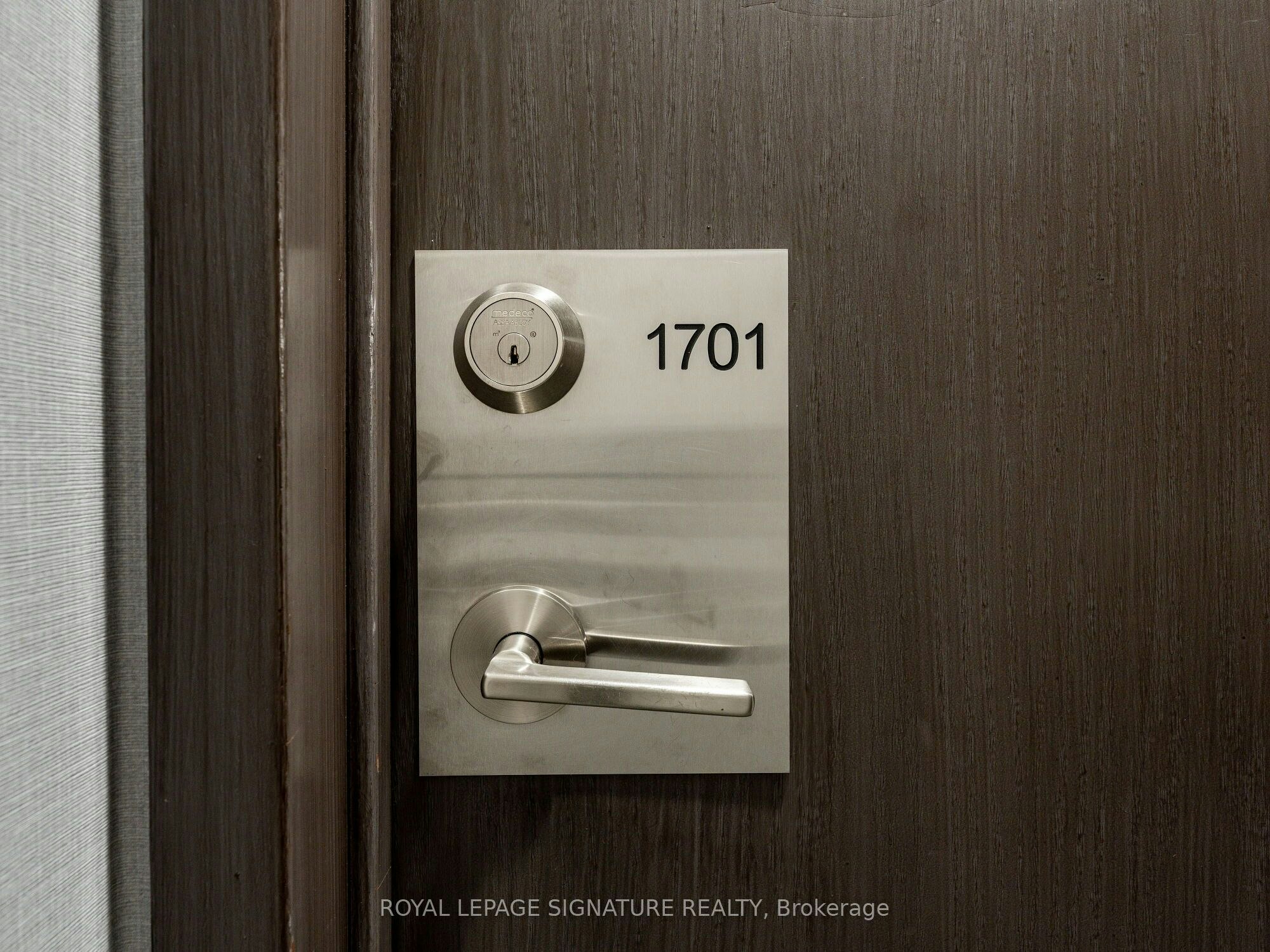1701-10 Yonge Street, Toronto, ON, M5E 1R4 - 5