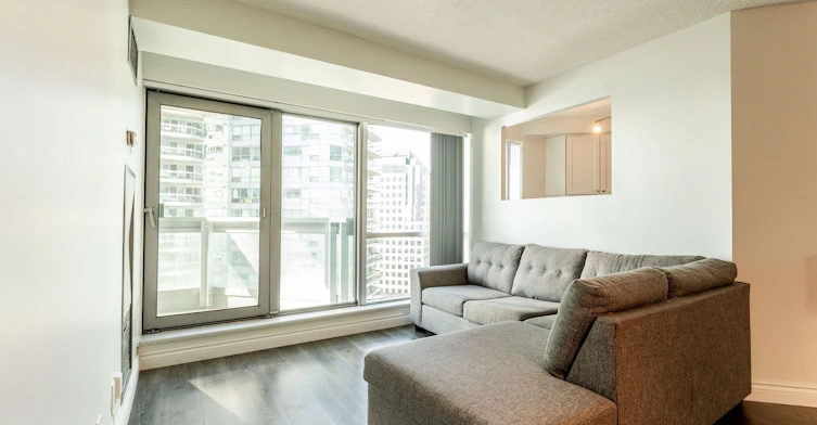 1701-10 Yonge Street, Toronto, ON, M5E 1R4 - 11