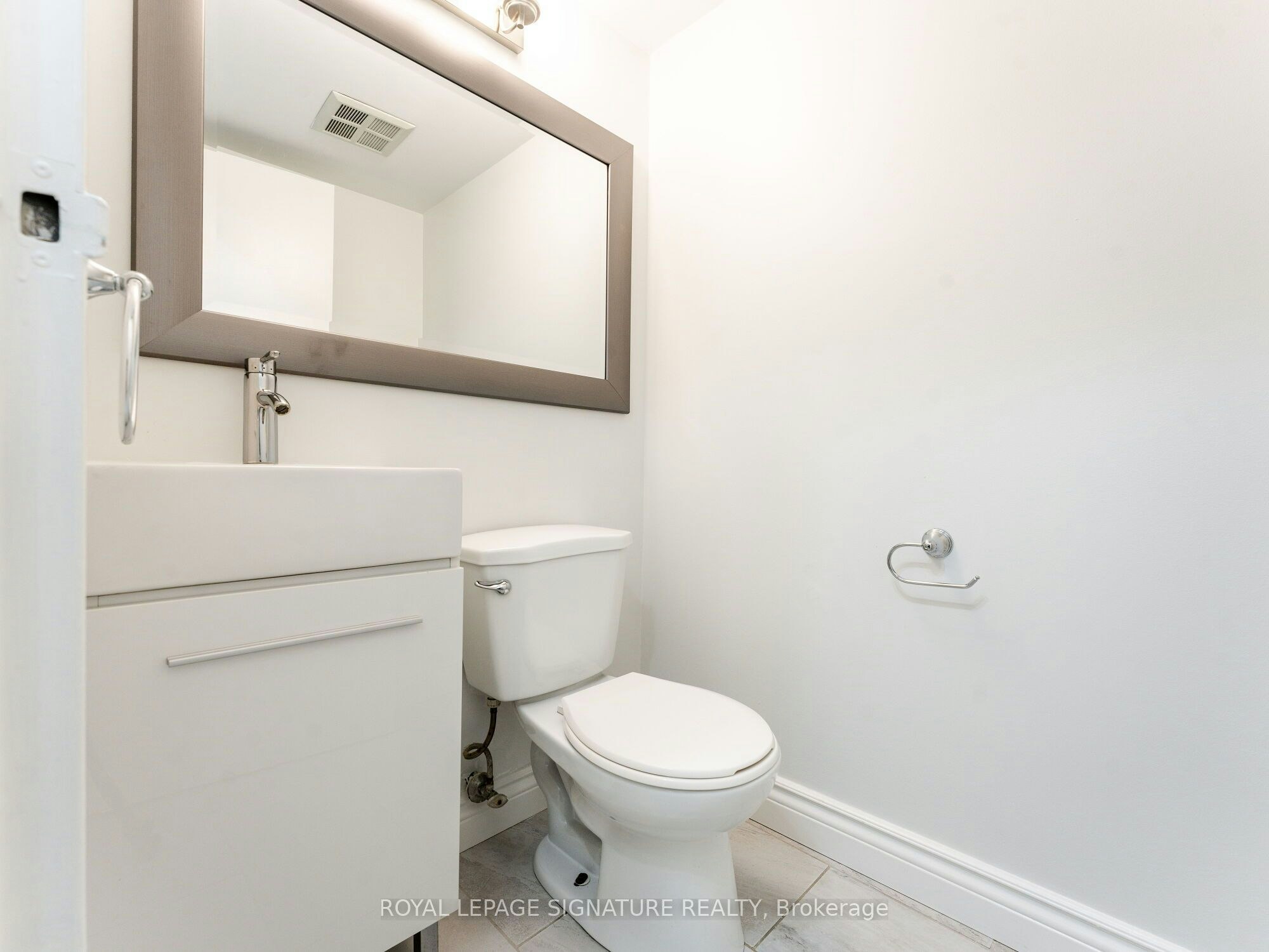 1701-10 Yonge Street, Toronto, ON, M5E 1R4 - 24