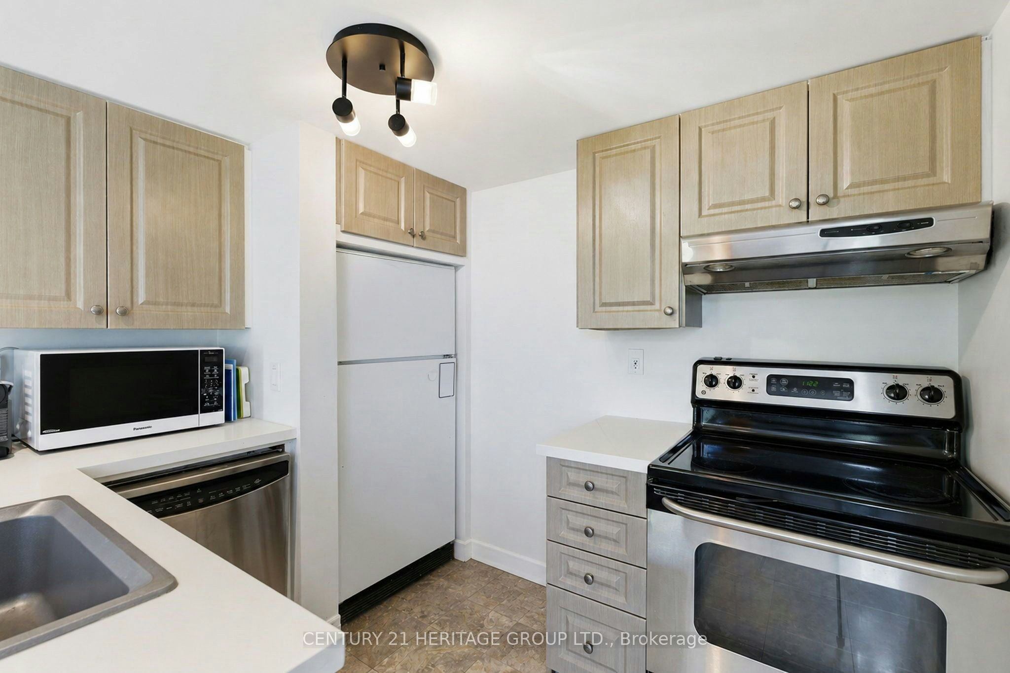 8-87 Lillian Street, Toronto, ON, M4S 2H7 - 12