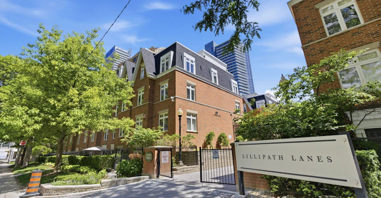 8-87 Lillian Street, Toronto, ON, M4S 2H7