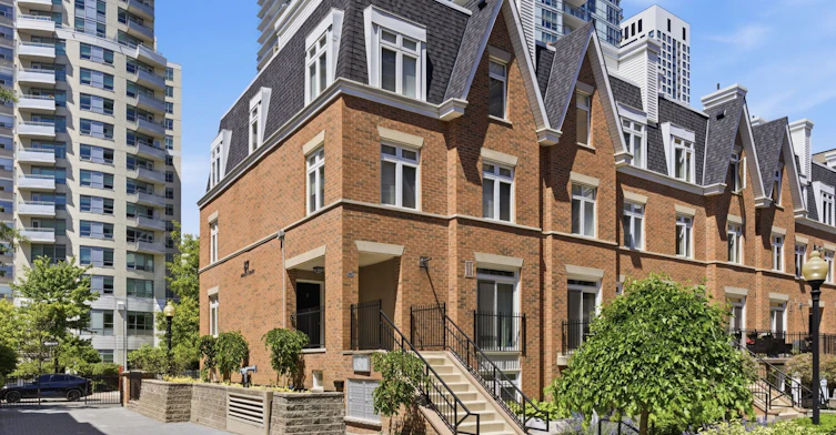 8-87 Lillian Street, Toronto, ON, M4S 2H7 - 2