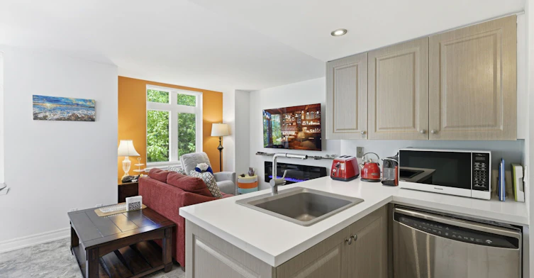 8-87 Lillian Street, Toronto, ON, M4S 2H7 - 11