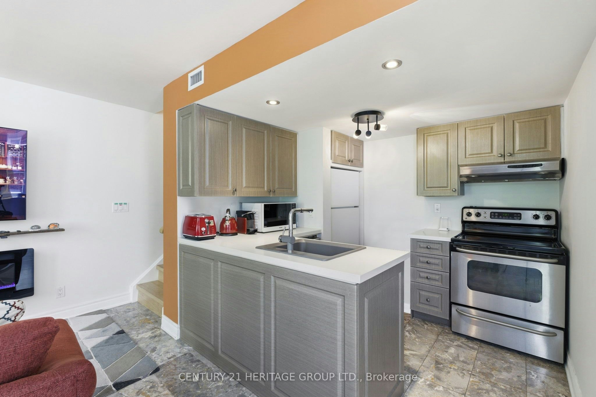 8-87 Lillian Street, Toronto, ON, M4S 2H7 - 13