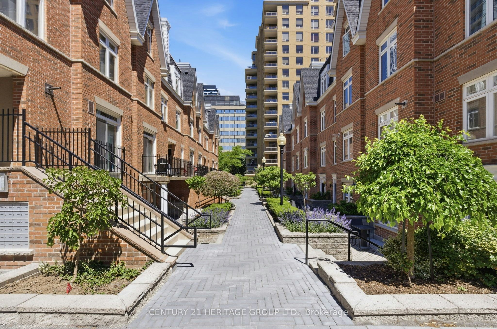 8-87 Lillian Street, Toronto, ON, M4S 2H7 - 4