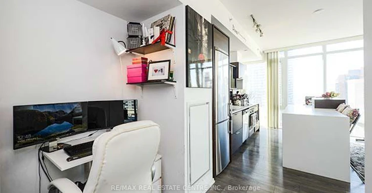2507-75 St Nicholas Street, Toronto, ON, M4Y 0A5 - 12