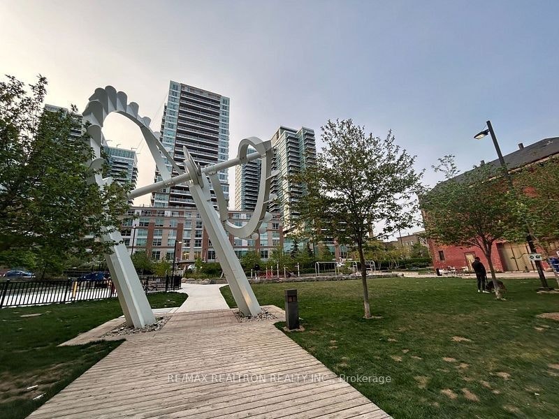 1606-65 East Liberty Street, Toronto, ON, M6K 3R2 - 11