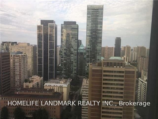 3209-45 Charles Street E, Toronto, ON, M4Y 1S2