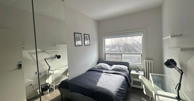 16-595 St Clair Avenue W, Toronto, ON, M6C 1A3 - 23