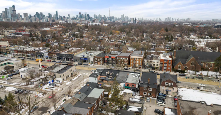 16-595 St Clair Avenue W, Toronto, ON, M6C 1A3 - 26