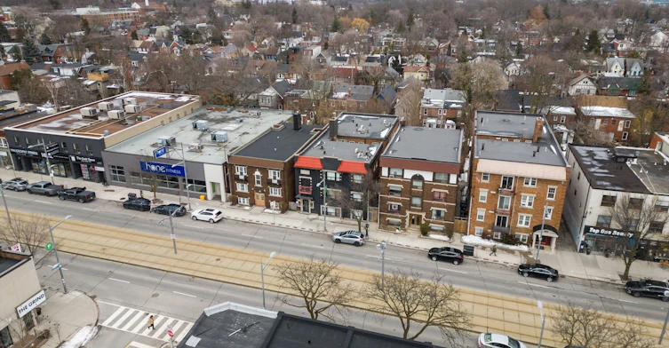 16-595 St Clair Avenue W, Toronto, ON, M6C 1A3 - 27