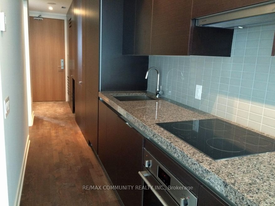 333-629 King Street, Toronto, ON, M5V 0G9 - 5