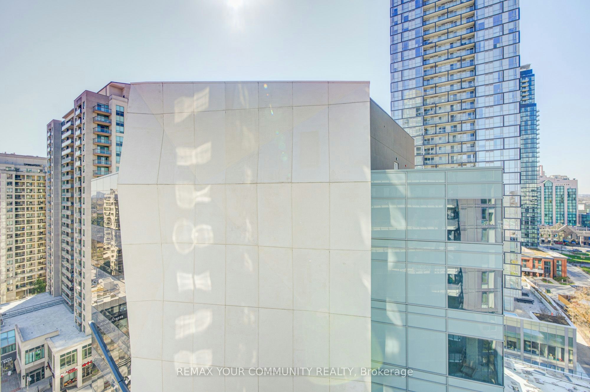 1403-15 Ellerslie Avenue, Toronto, ON, M2N 0L7 - 32