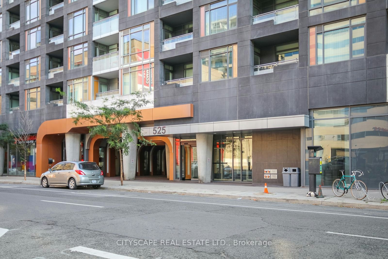 908-T-525 Adelaide Street W, Toronto, ON, M5V 1T6