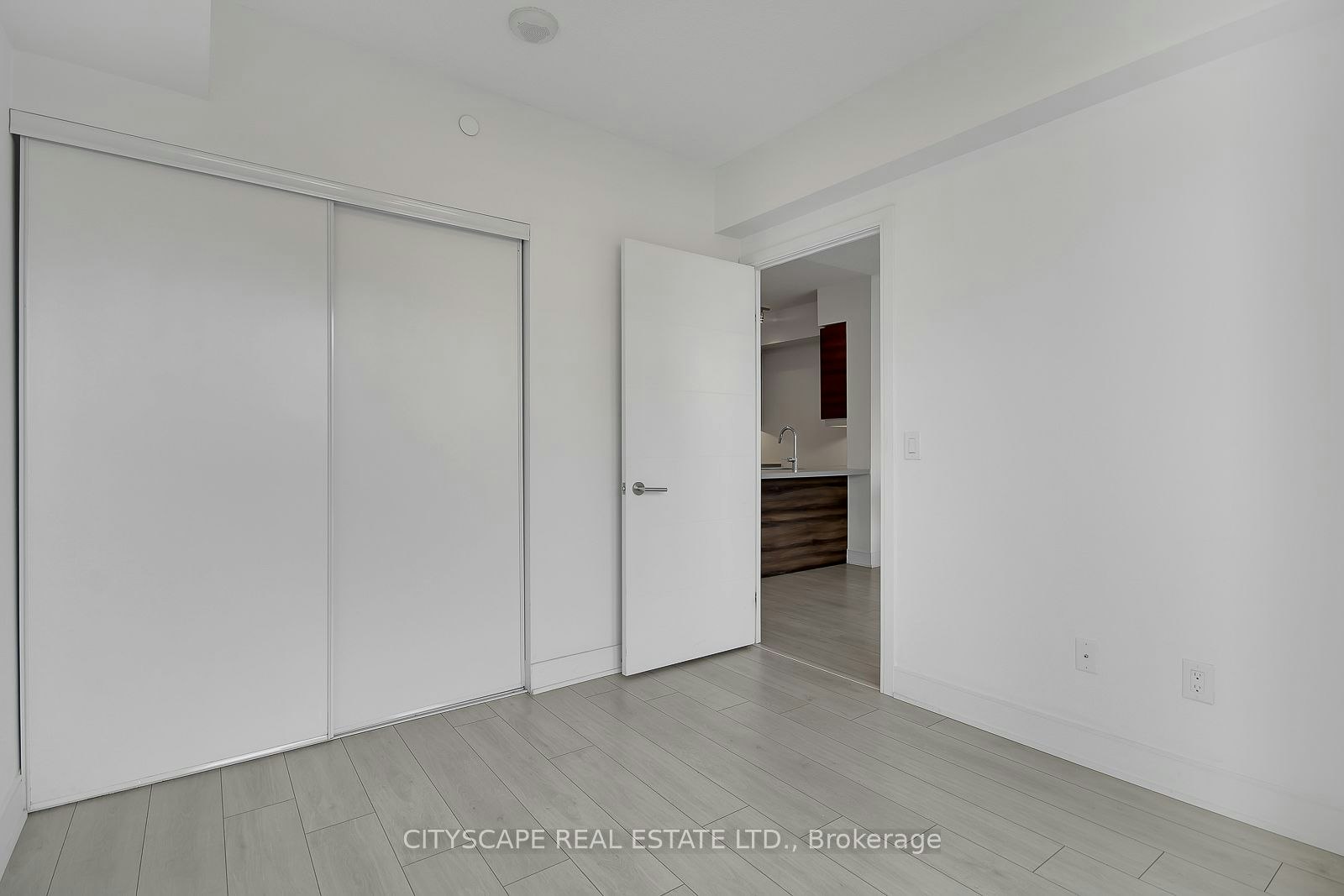 908-T-525 Adelaide Street W, Toronto, ON, M5V 1T6 - 10