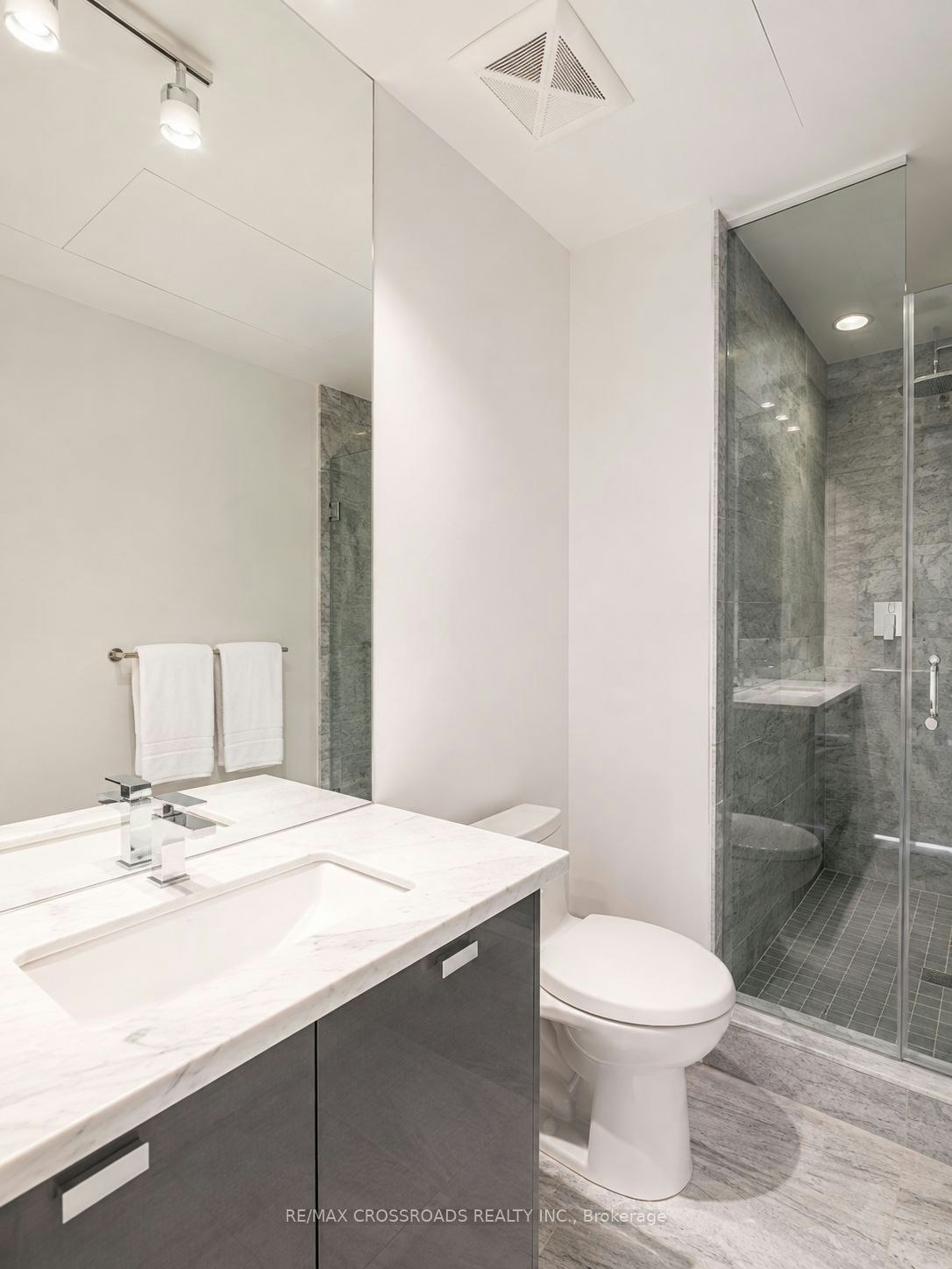 2406-32 Davenport Road, Toronto, ON, M5R 0B5 - 6