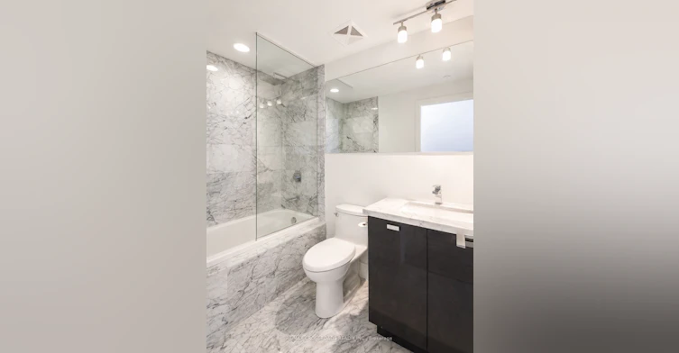 2406-32 Davenport Road, Toronto, ON, M5R 0B5 - 9
