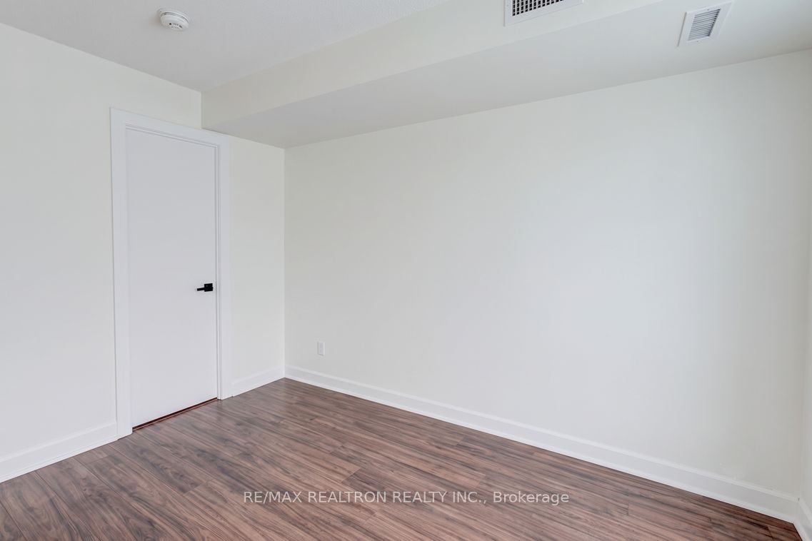 2407-16 Harrison Garden Boulevard, Toronto, ON, M2N 7J7 - 11
