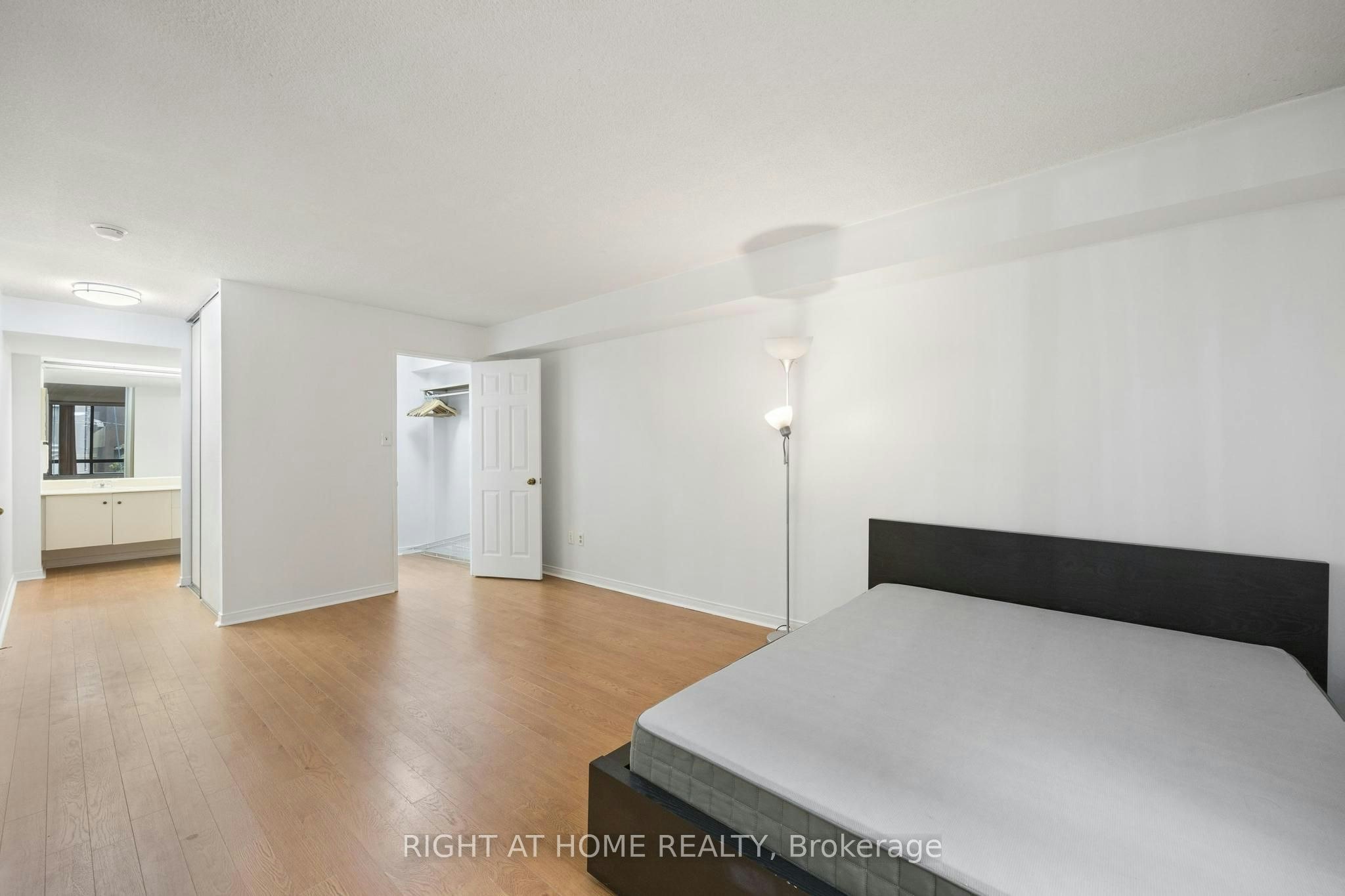206A-280 Simcoe Street, Toronto, ON, M5T 2Y5 - 12