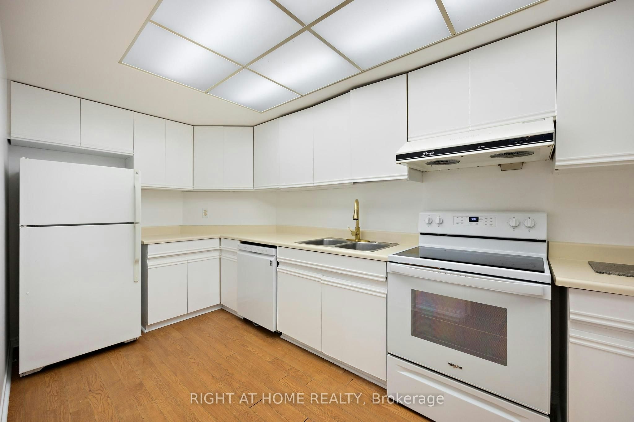 206A-280 Simcoe Street, Toronto, ON, M5T 2Y5 - 14