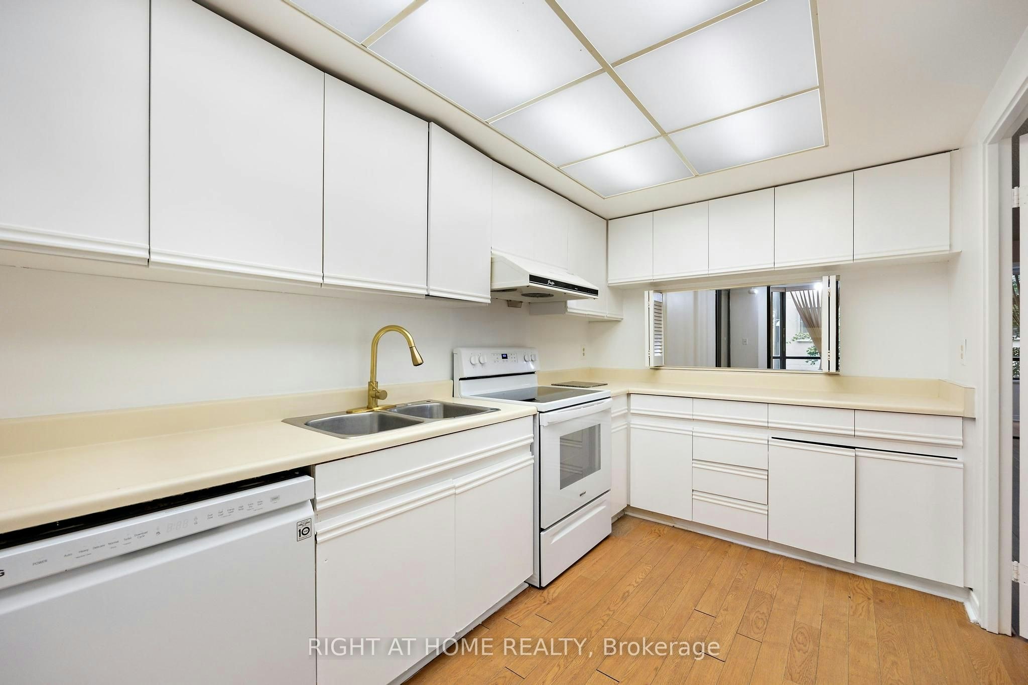 206A-280 Simcoe Street, Toronto, ON, M5T 2Y5 - 15