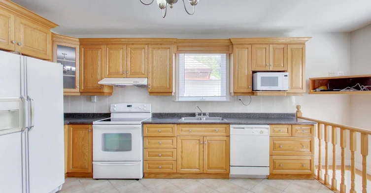 Upper-19 Glenora Avenue, Toronto, ON, M6C 3Y2 - 13