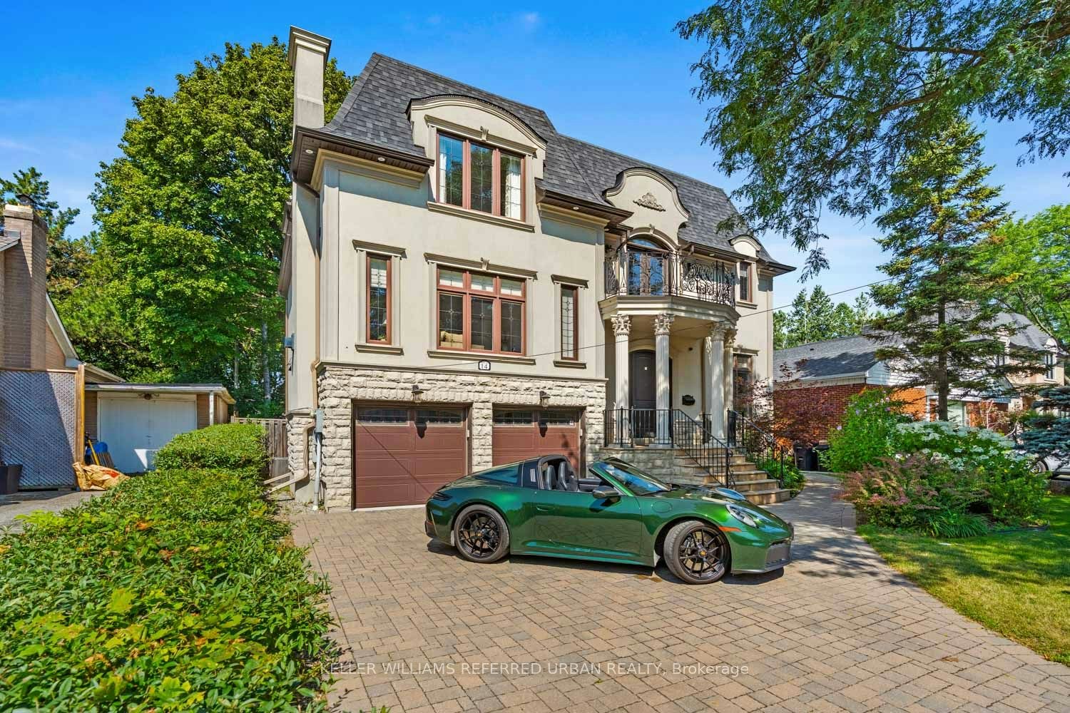 14 Tremont Crescent, Toronto, ON, M3B 2S1