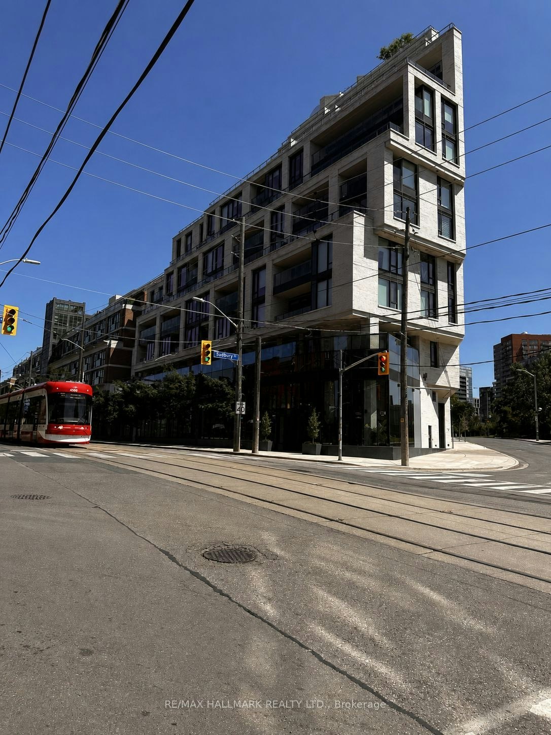 810-200 Sudbury Street, Toronto, ON, M6J 0H1 - 2