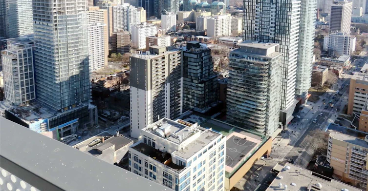 3802-11 Wellesley Street W, Toronto, ON, M4Y 1E8 - 17
