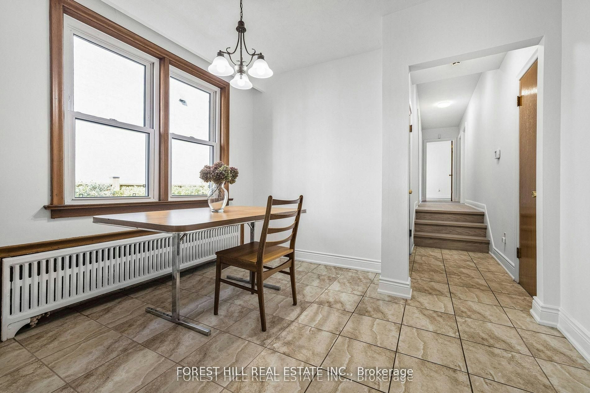18 Irvington Crescent, Toronto, ON, M2N 2Z1 - 7