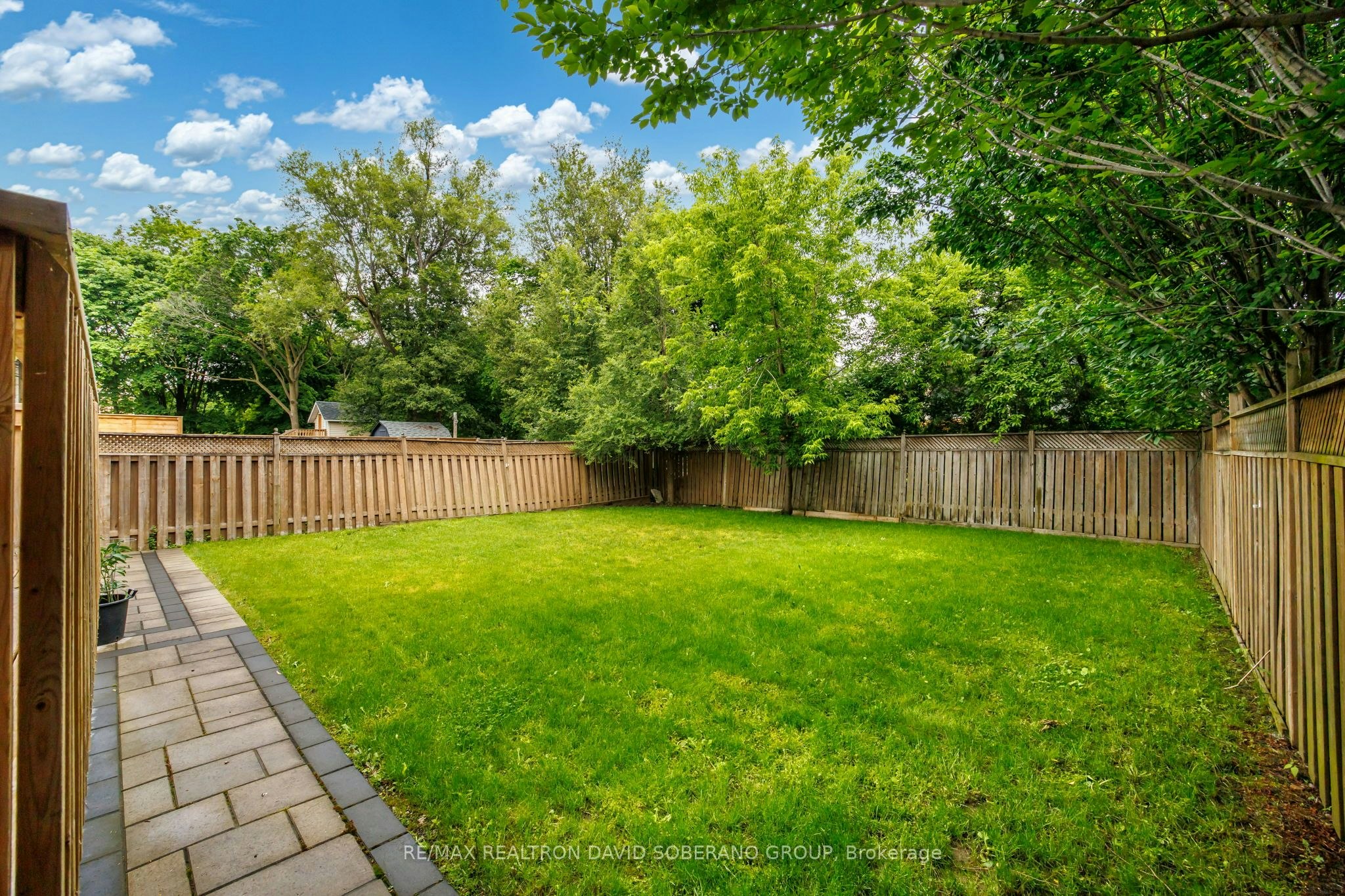 11 Barclay Road, Toronto, ON, M3H 3C8 - 45