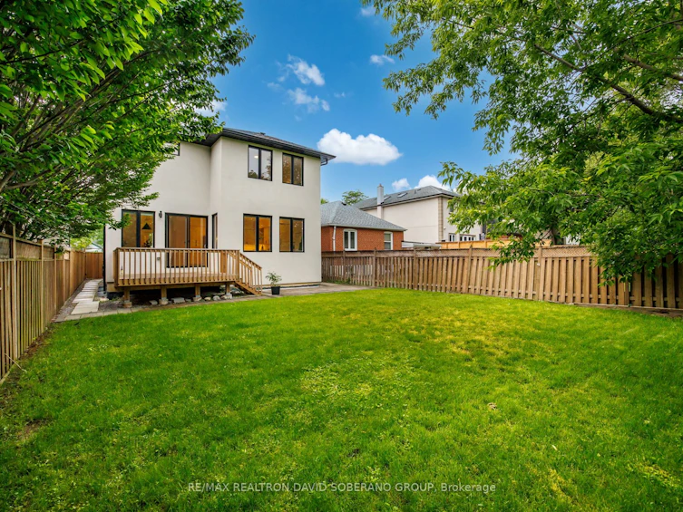 11 Barclay Road, Toronto, ON, M3H 3C8 - 44