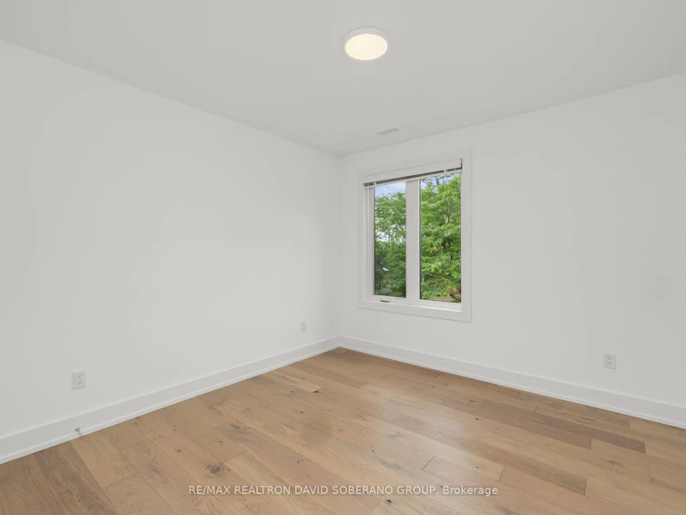 11 Barclay Road, Toronto, ON, M3H 3C8 - 21
