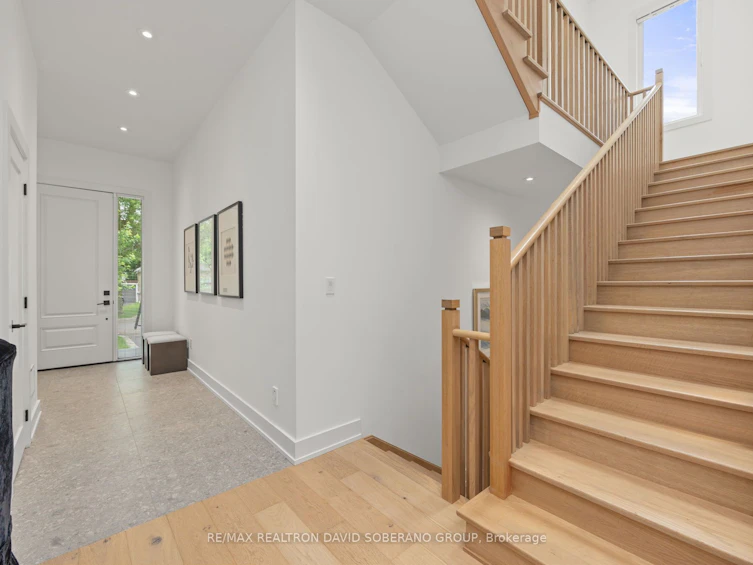 11 Barclay Road, Toronto, ON, M3H 3C8 - 17