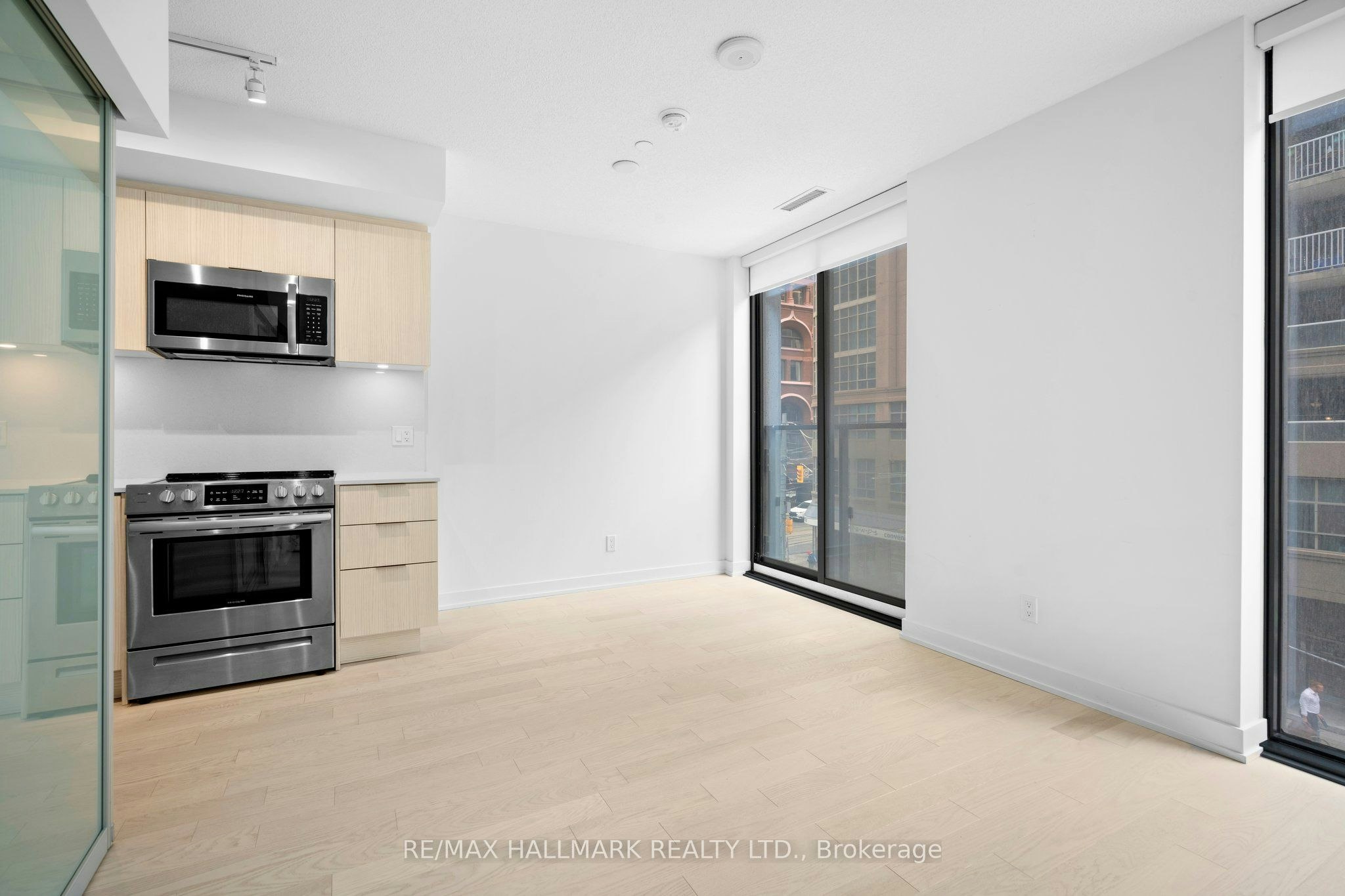 218-25 Richmond Street E, Toronto, ON, M5C 0A6 - 7