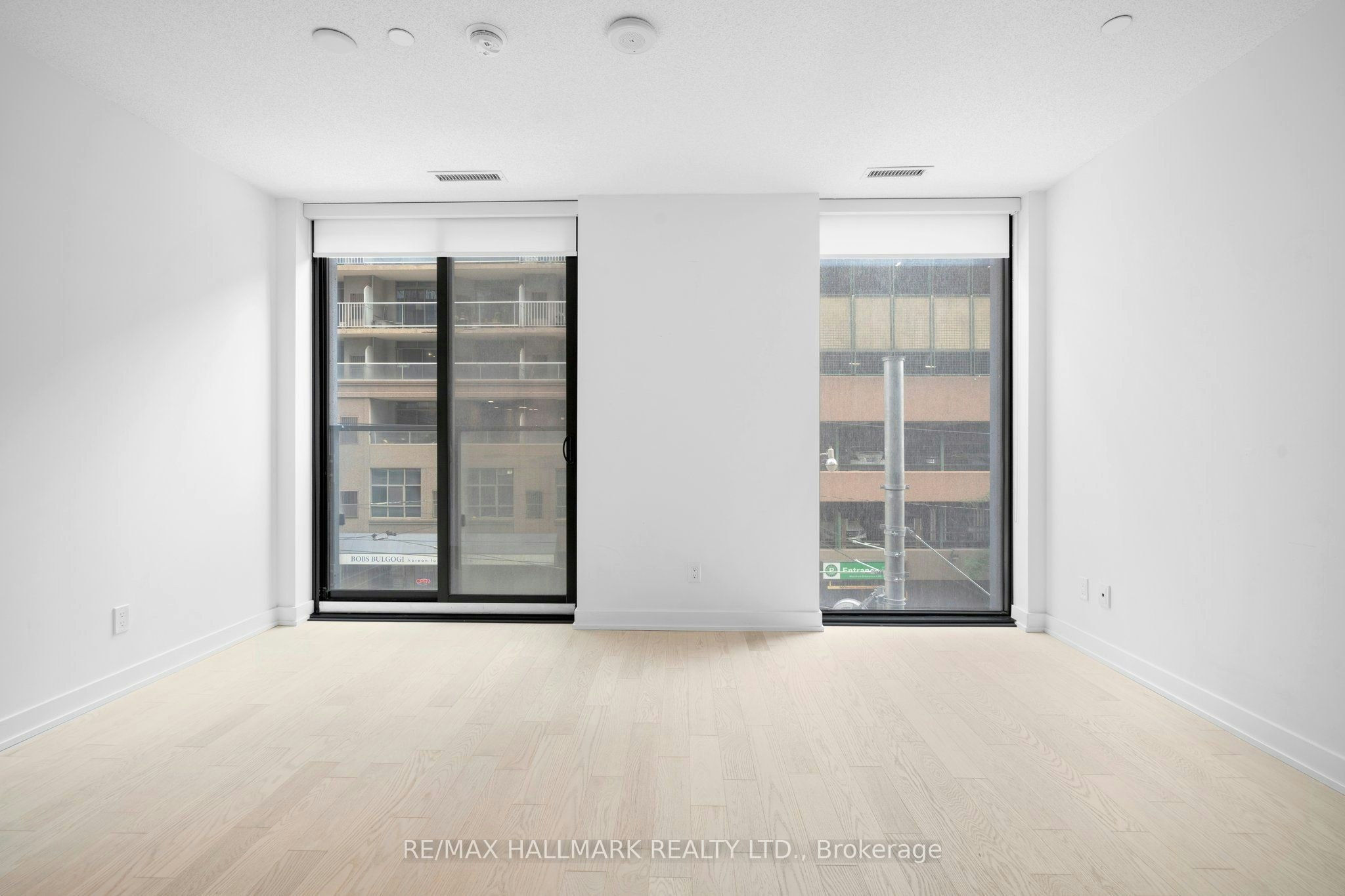 218-25 Richmond Street E, Toronto, ON, M5C 0A6 - 17