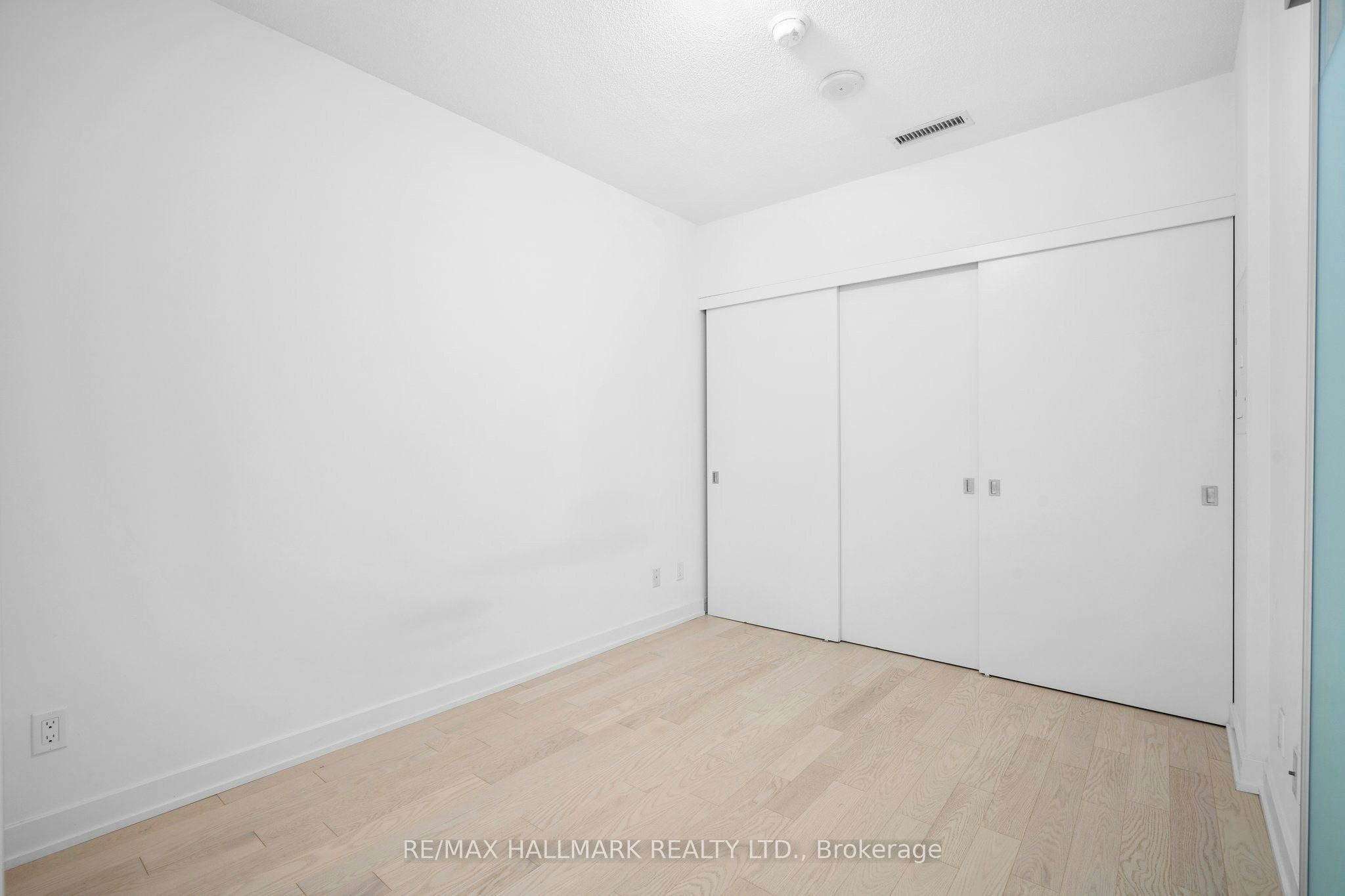 218-25 Richmond Street E, Toronto, ON, M5C 0A6 - 14