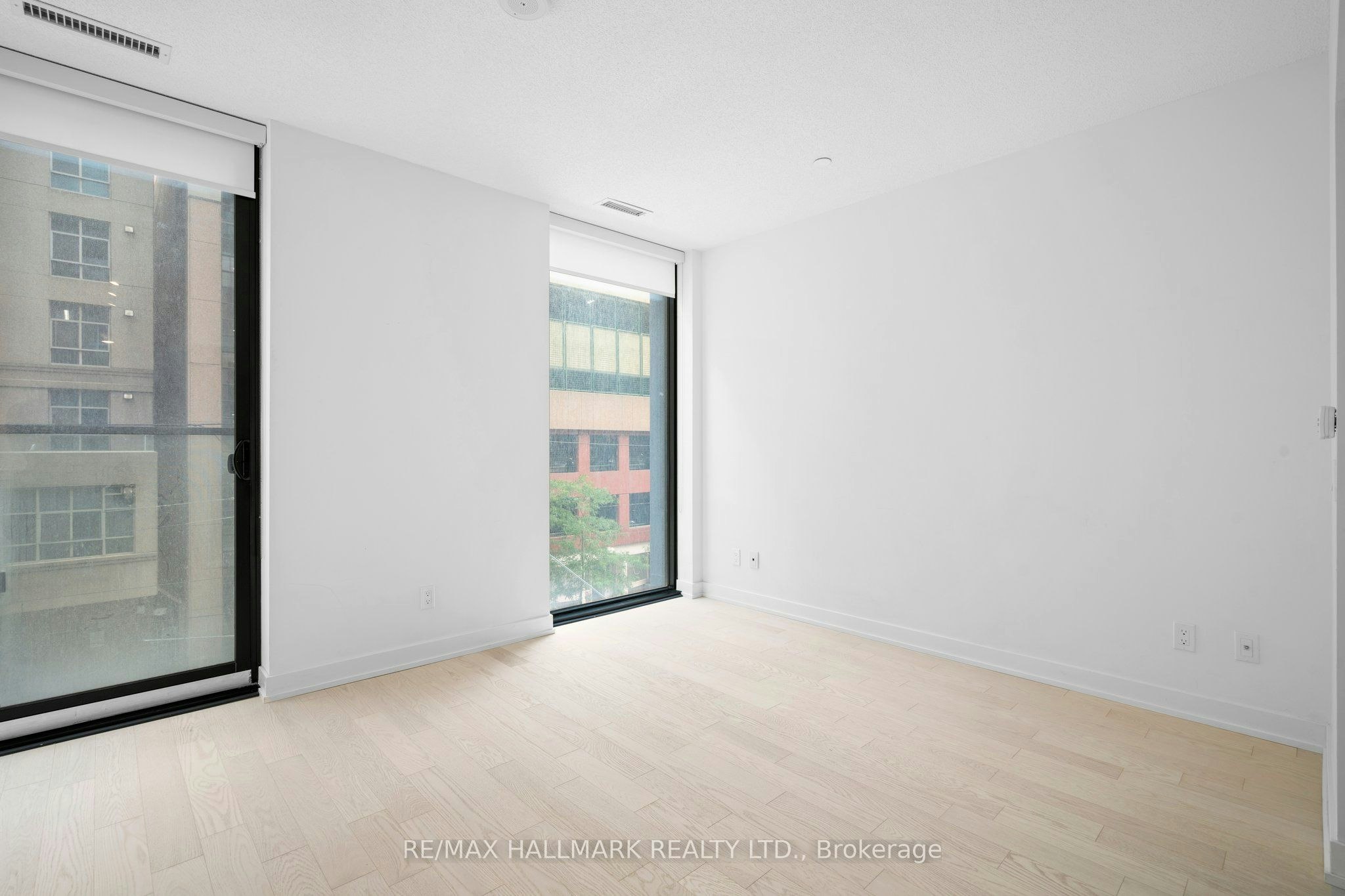 218-25 Richmond Street E, Toronto, ON, M5C 0A6 - 5