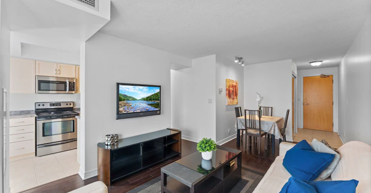 1411-212 Eglinton Avenue E, Toronto, ON, M4P 0A3 - 7