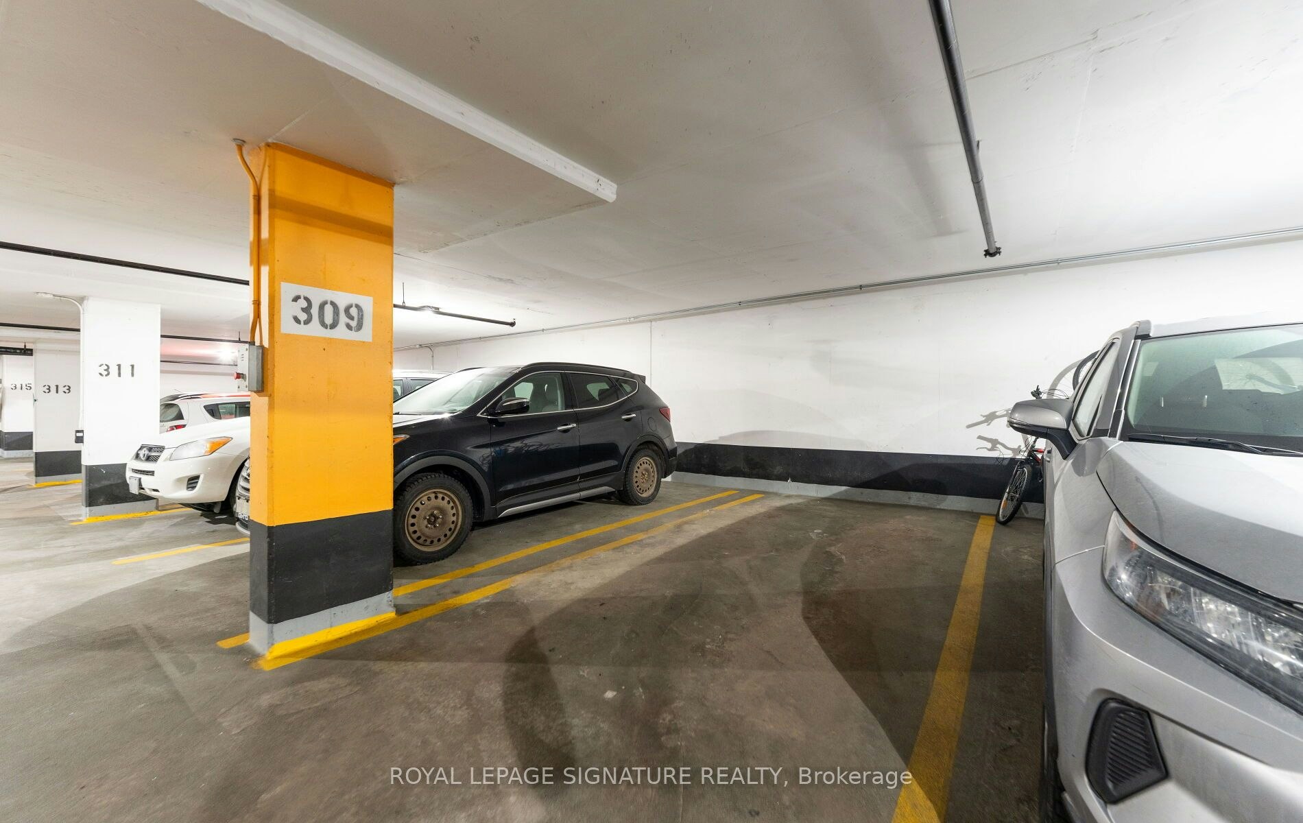 1411-212 Eglinton Avenue E, Toronto, ON, M4P 0A3 - 34