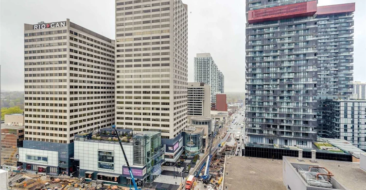 4811-2221 Yonge Street, Toronto, ON, M4S 2B4 - 19