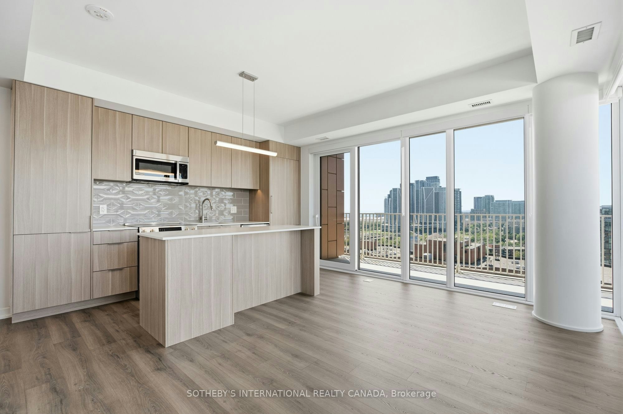 1503-88 Bathurst Street, Toronto, ON, M5V 0W8