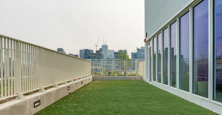 1420-88 Bathurst Street, Toronto, ON, M5V 0W8 - 31