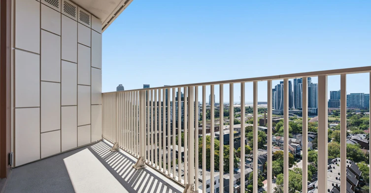 1420-88 Bathurst Street, Toronto, ON, M5V 0W8 - 19