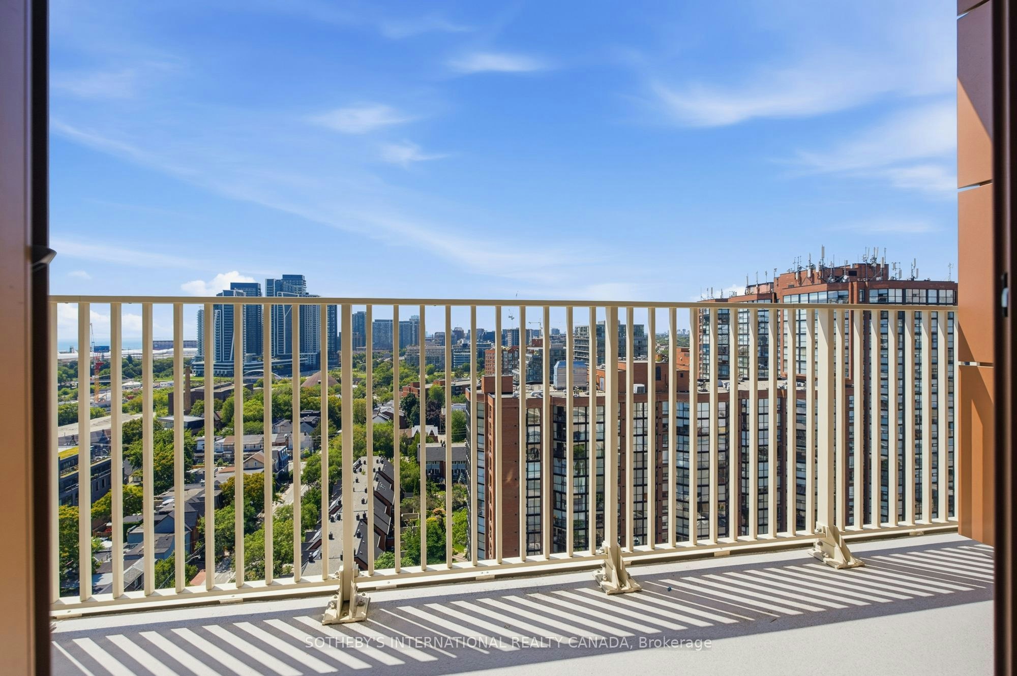 1420-88 Bathurst Street, Toronto, ON, M5V 0W8 - 18